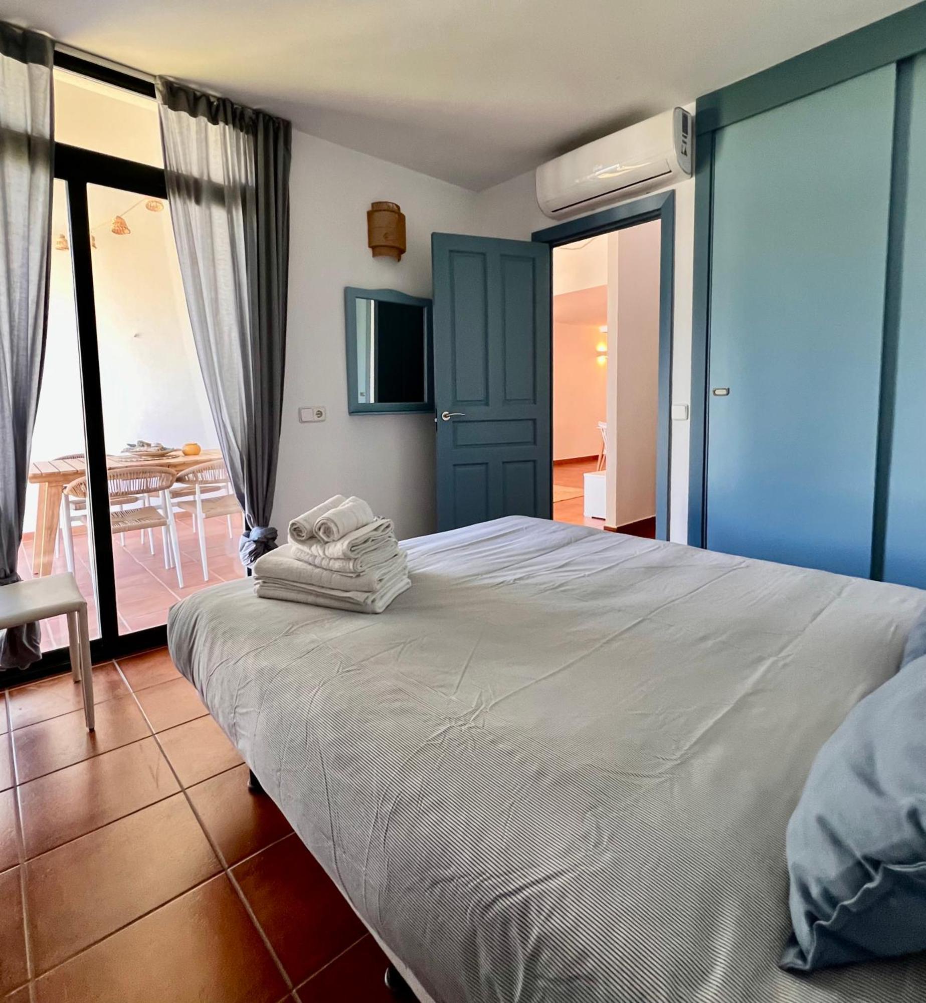 Casa Tortuga Con Piscina Com Apartment กาลาเอนบอสช์ ภายนอก รูปภาพ