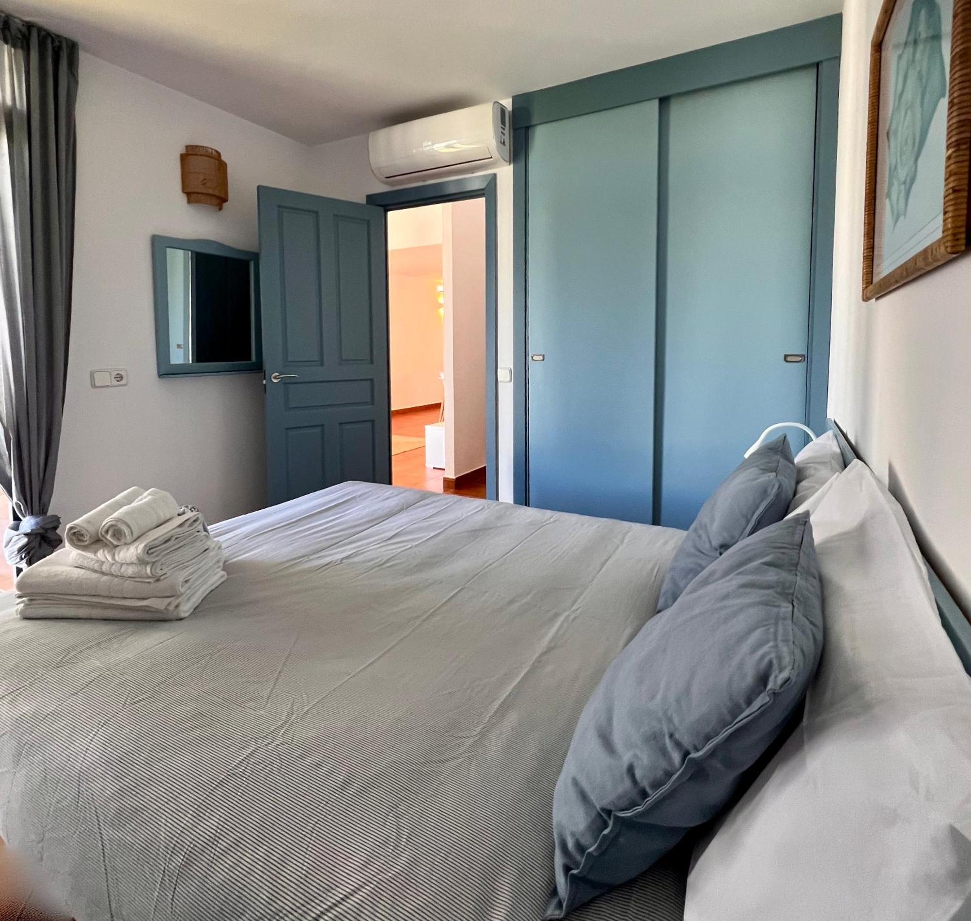 Casa Tortuga Con Piscina Com Apartment กาลาเอนบอสช์ ภายนอก รูปภาพ
